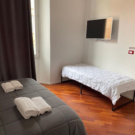 Whouse Suite Apartament Indipendenza Bologna Bagian luar foto