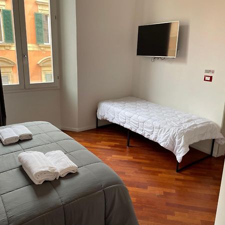 Whouse Suite Apartament Indipendenza Bologna Bagian luar foto