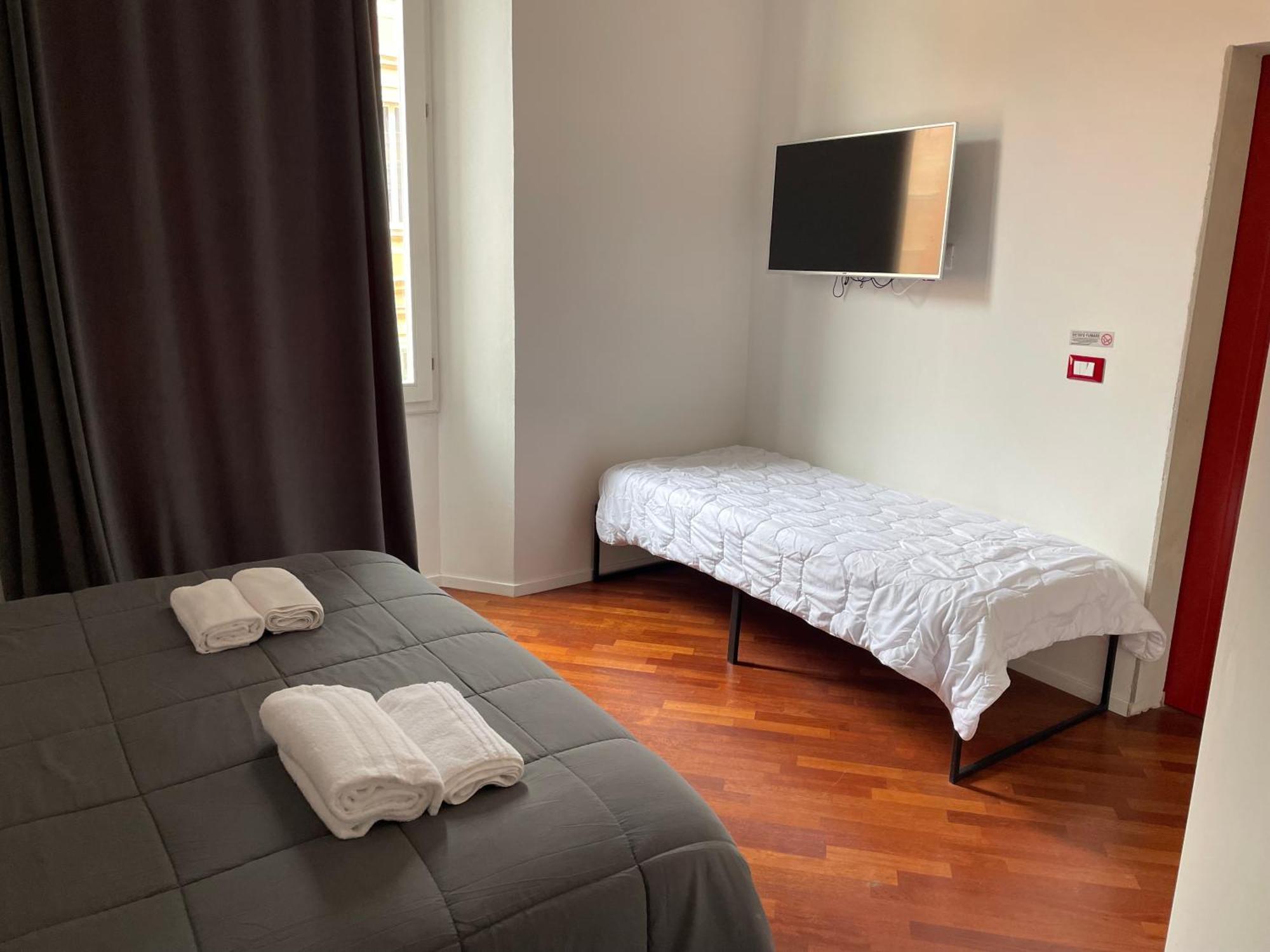 Whouse Suite Apartament Indipendenza Bologna Bagian luar foto